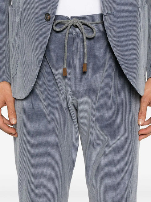 traje de pana de un solo pecho